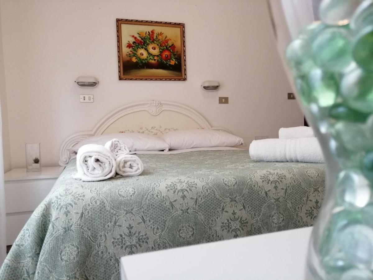 Hotel Alba Римини Екстериор снимка